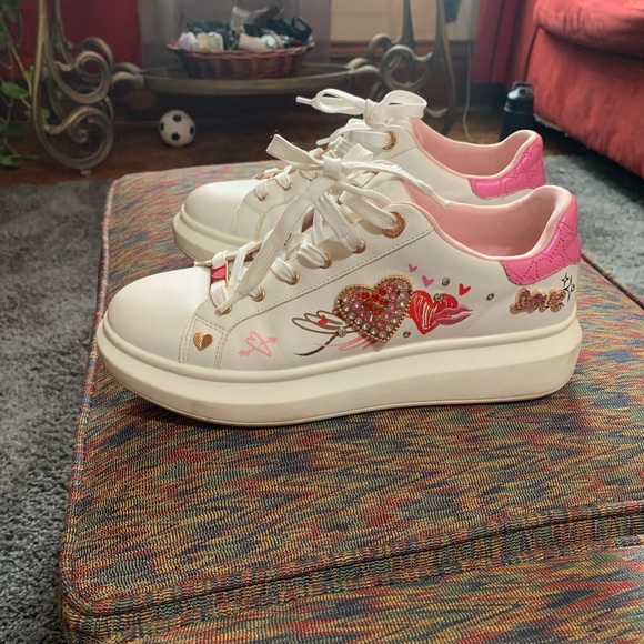 ALDO Women's Heartstep White and Pink Sneakers - Picture 2 of 5